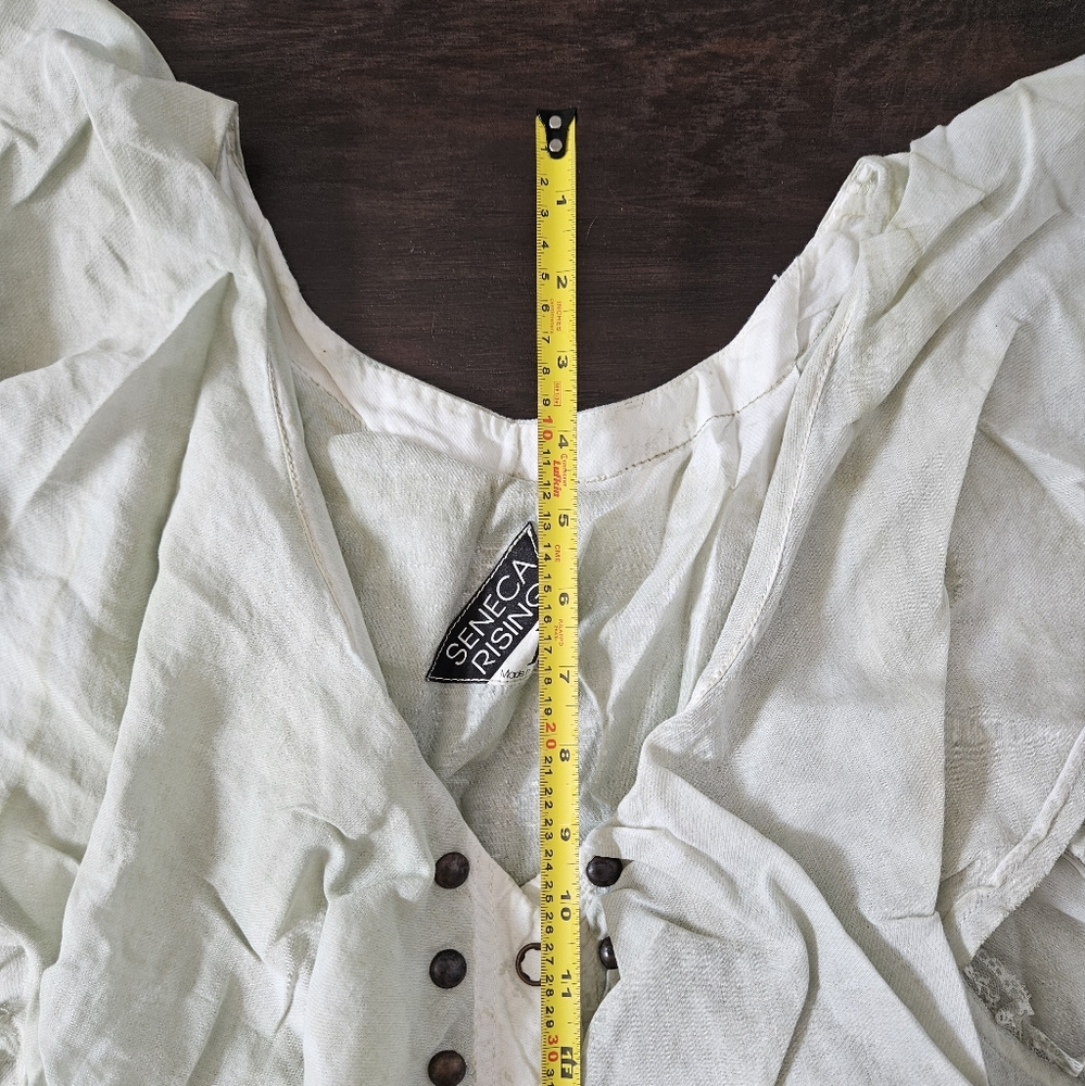 Seneca Rising Snap Front V-Neck Peasant Top - Picture 10 of 10